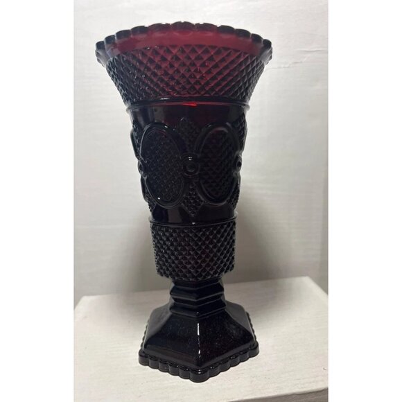Avon 1876 Cape Cod Collection Ruby Red Vase With Original Box 8" Footed - Picture 2 of 8